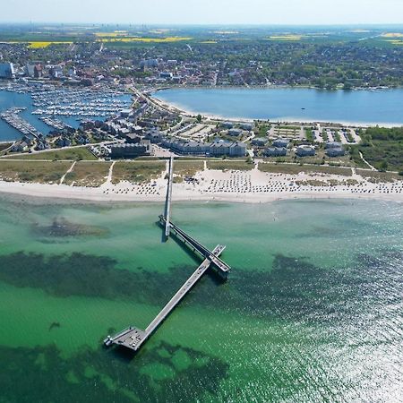 Derzeit Beliebt - Phaenomenaler Ausblick Auf Binnen- Und Ostsee Heiligenhafen Zewnętrze zdjęcie