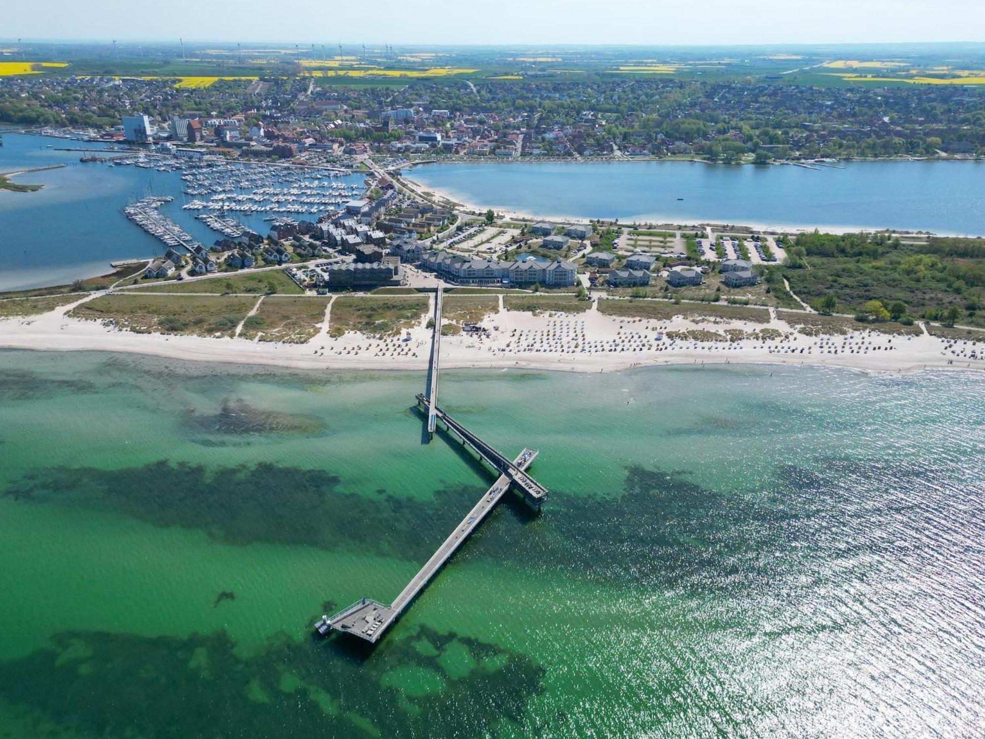 Derzeit Beliebt - Phaenomenaler Ausblick Auf Binnen- Und Ostsee Heiligenhafen Zewnętrze zdjęcie